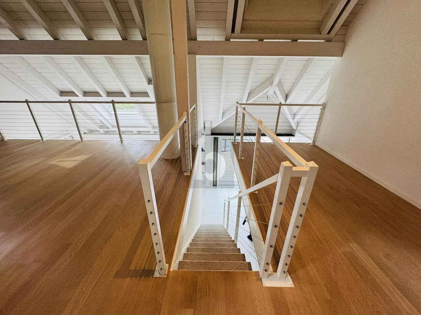 GROSSZÜGIGE RÄUME MIT HERRLICHER AUSSICHT - Foto 5 von 6