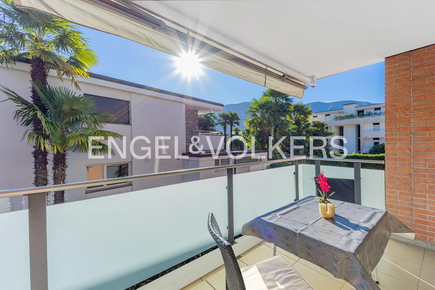 Experience Ascona – Apartment just a few steps from the lake (41) - Photo 9 of 9
