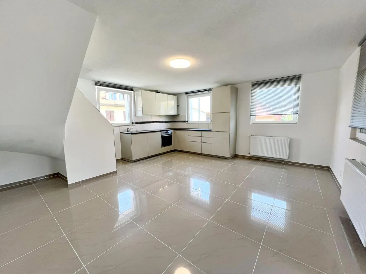 Appartamento con 3.5 stanze ad Aumont - Foto 2 di 10
