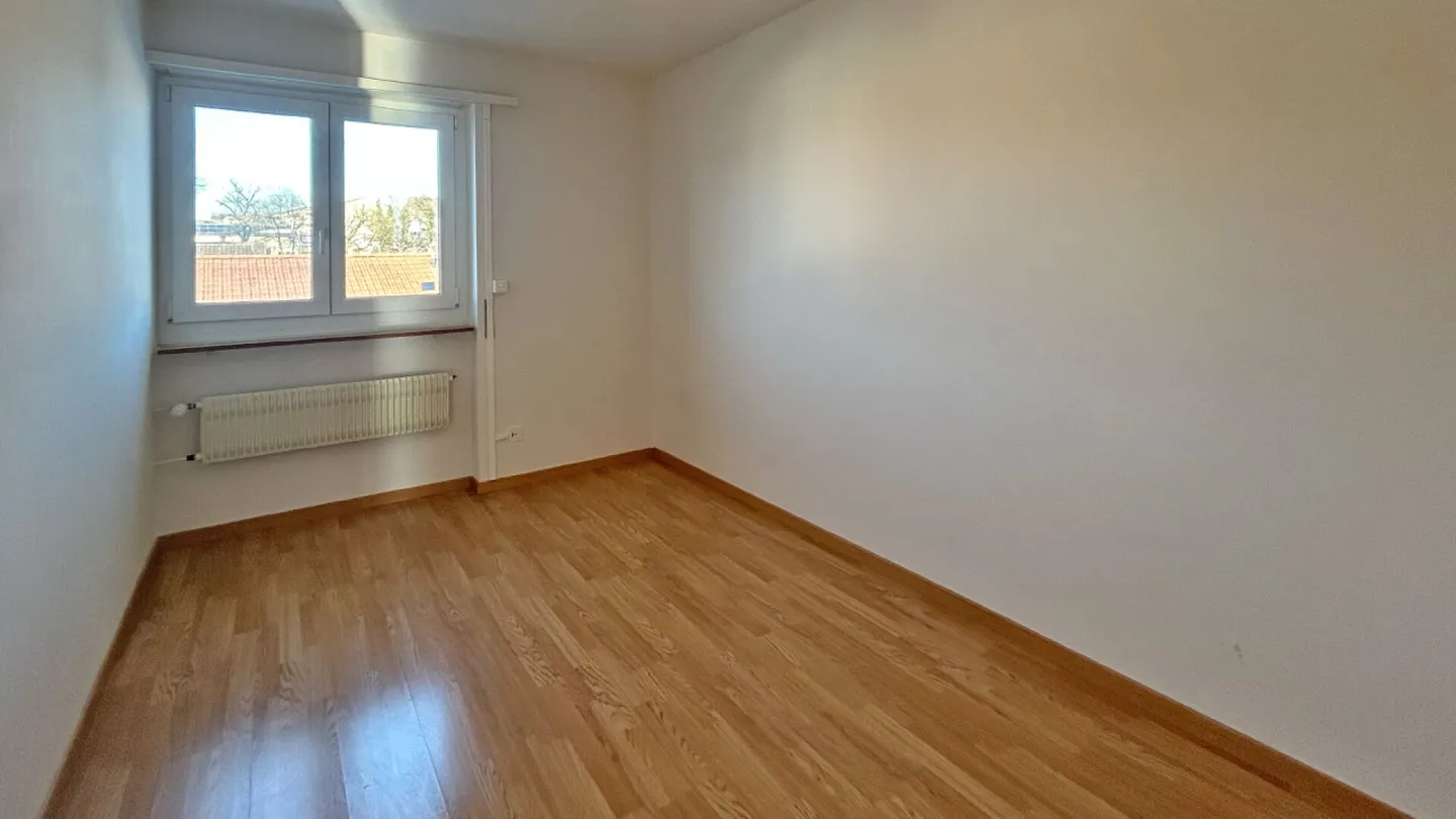 Appartement lumineux de 3 pièces à Thayngen - Photo 3 sur 6