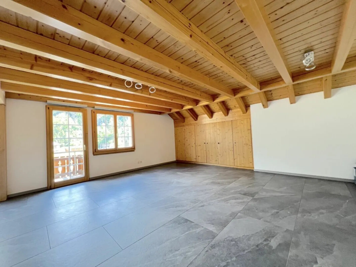 Schwyzerhus mit Stil - Freistehendes Bijoux in Unteriberg - Foto 10 von 19