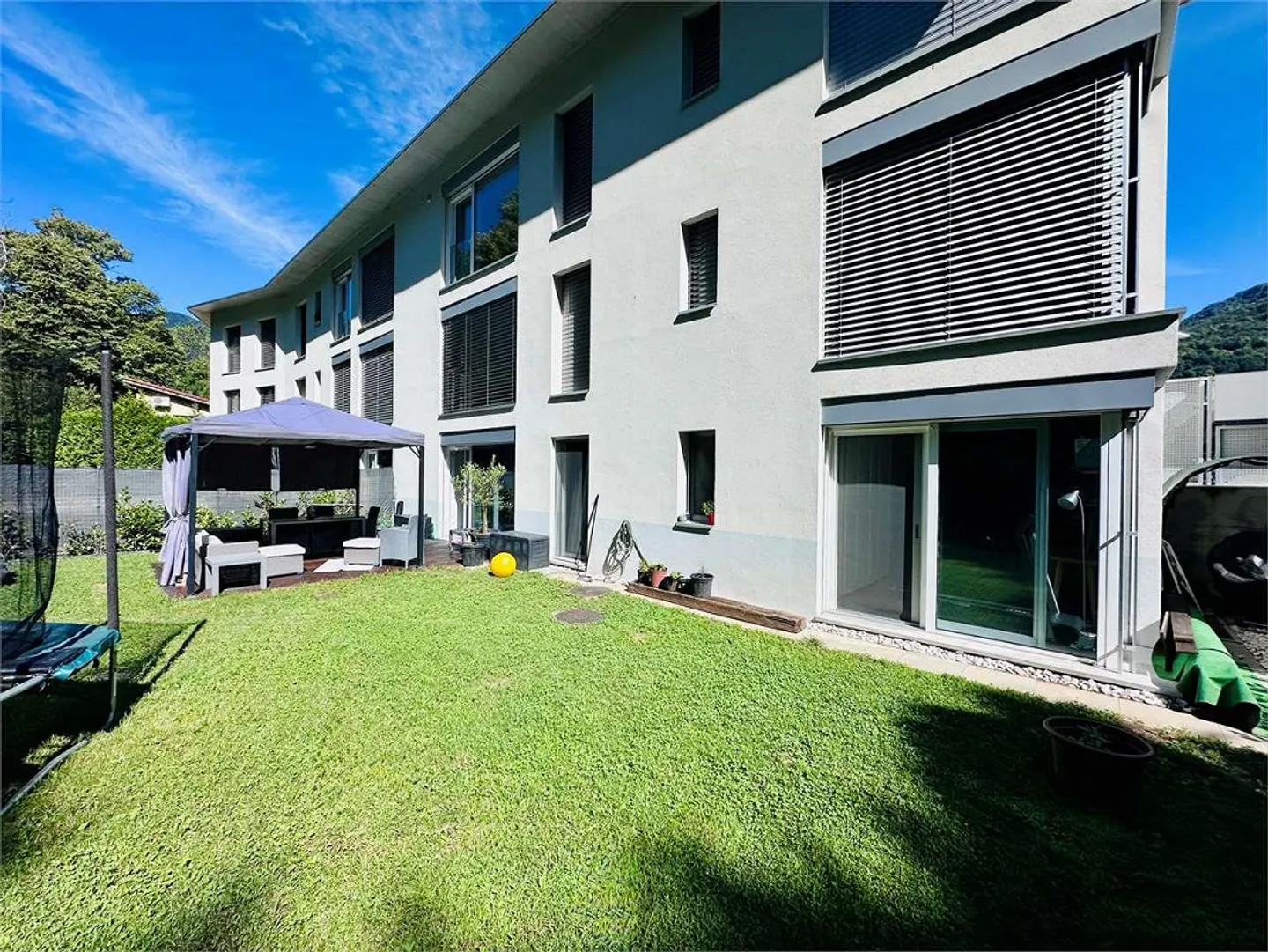 Ponte Capriasca - modernes 3.5-Zimmer-Apartment inmitten von Grün mit Garten - Foto 13 von 13