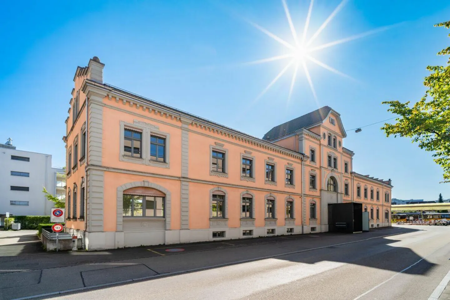 Geschäftsstandort in Sursee - Foto 1 von 14