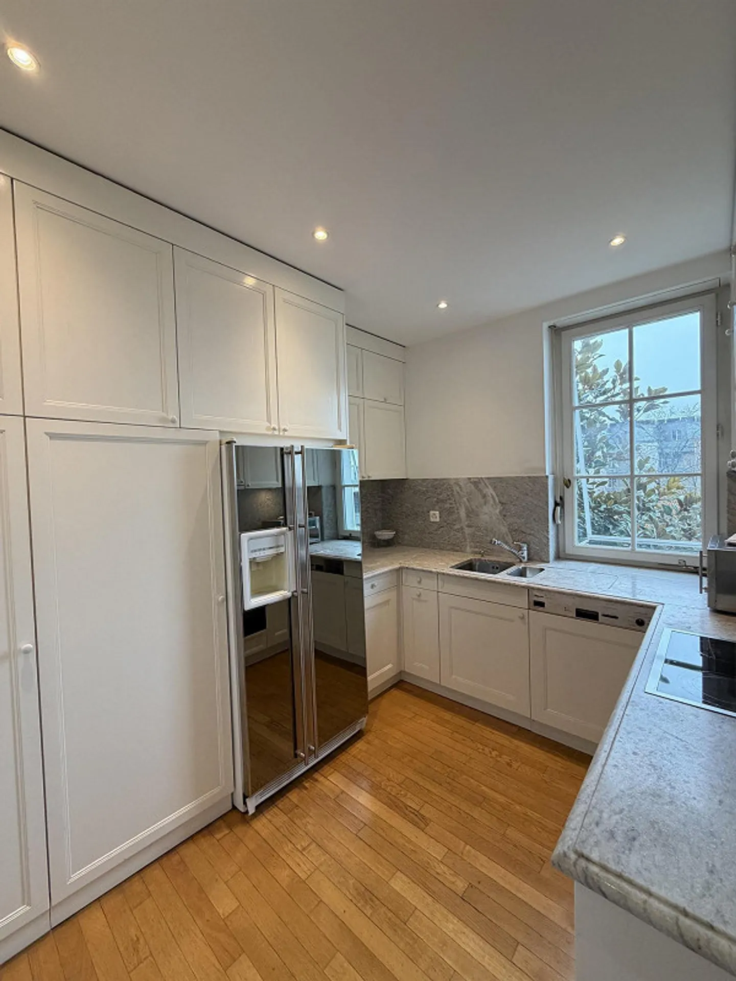 Luxuriöse 1-Zimmer-Wohnung in bester Lage in Zürich - Foto 4 von 10