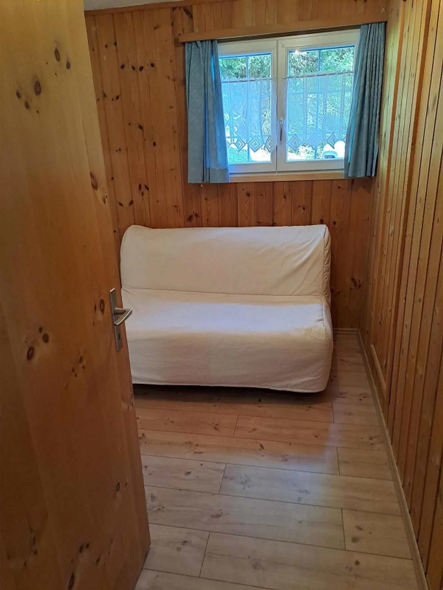 Brambrüesch furnished 3-room ground floor apartment in top location - Photo 7 of 9