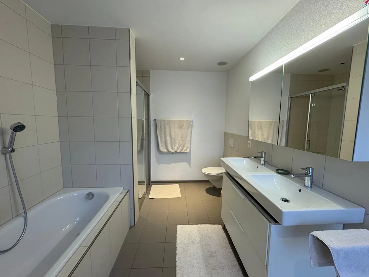 Charmante Wohnung mit Seeblick - Foto 8 von 11