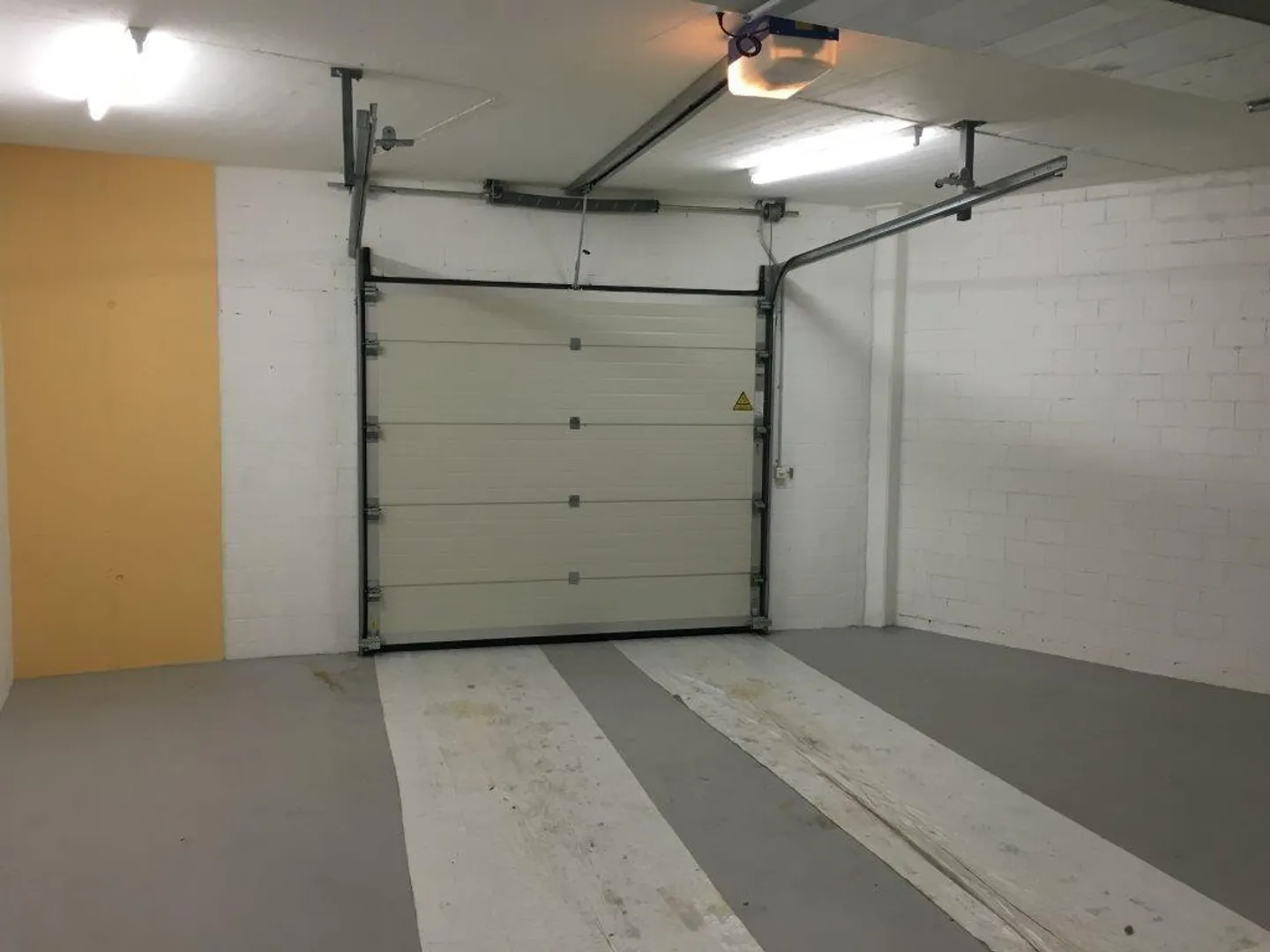 Espace de vente / showroom ou bureau moderne et attrayant - Photo 10 sur 10