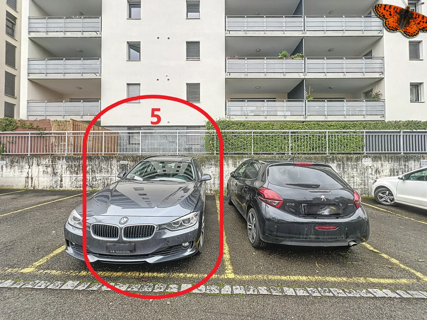 FRIBOURG - Posto auto esterno - Foto 2 di 3