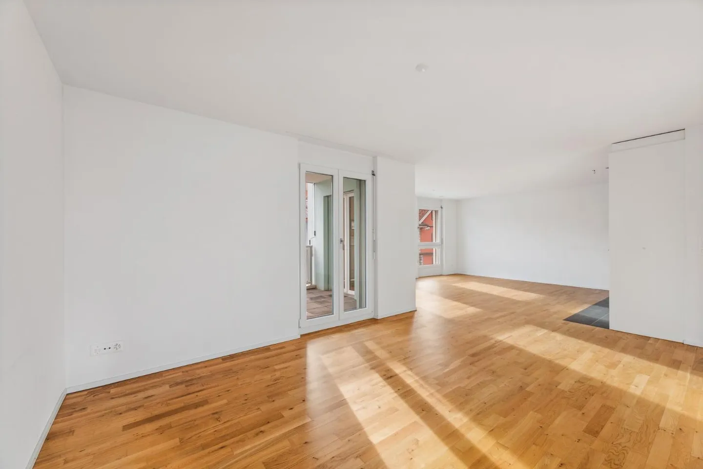 Modern living in the center of Muri - Photo 1 of 6