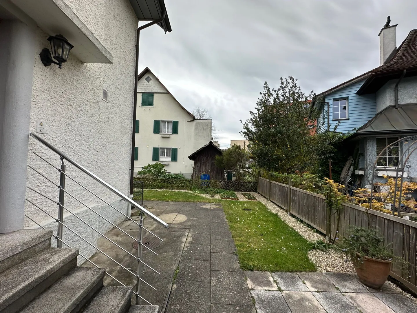 Haus direkt hinter Bahnhof Uster / befristet 1 Jahr - Foto 13 von 14