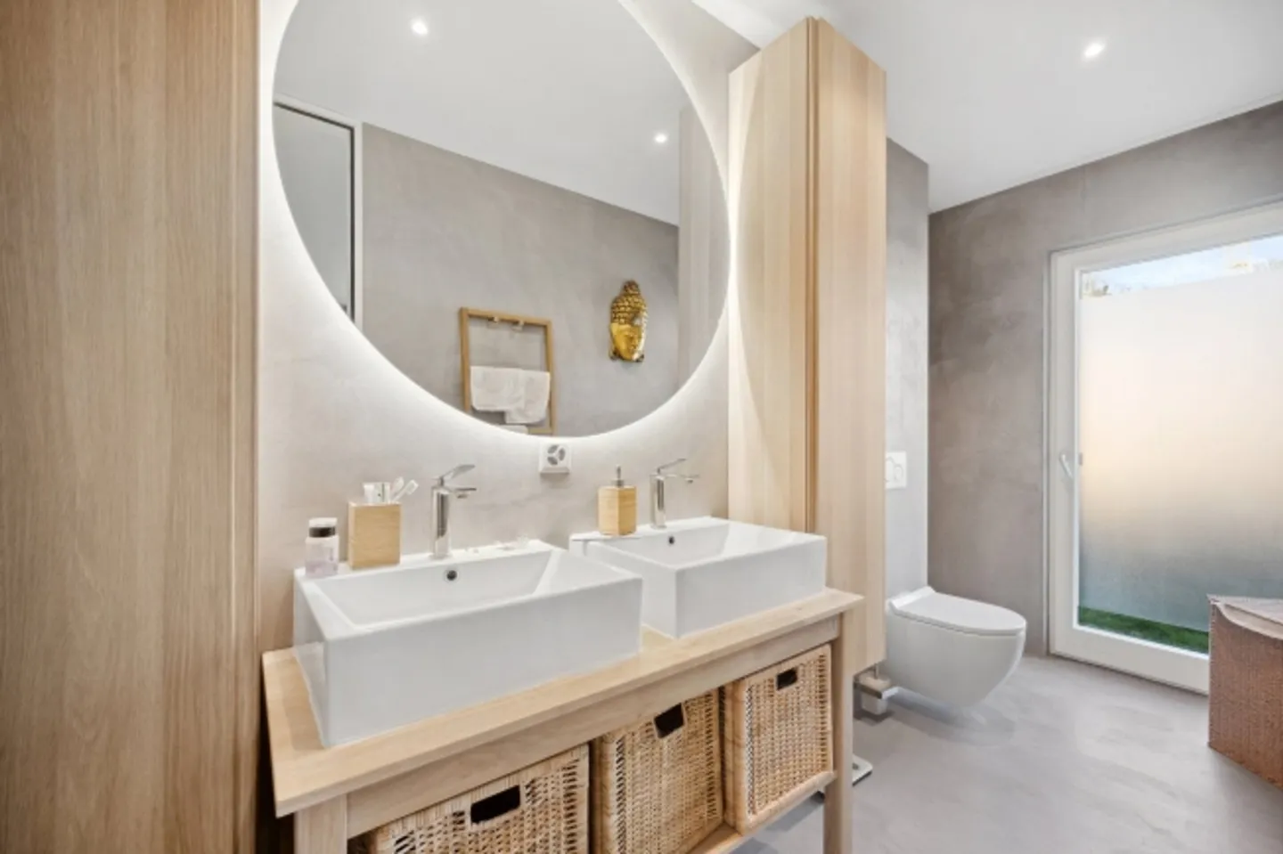 Residential building for sale - Photo 10 of 13