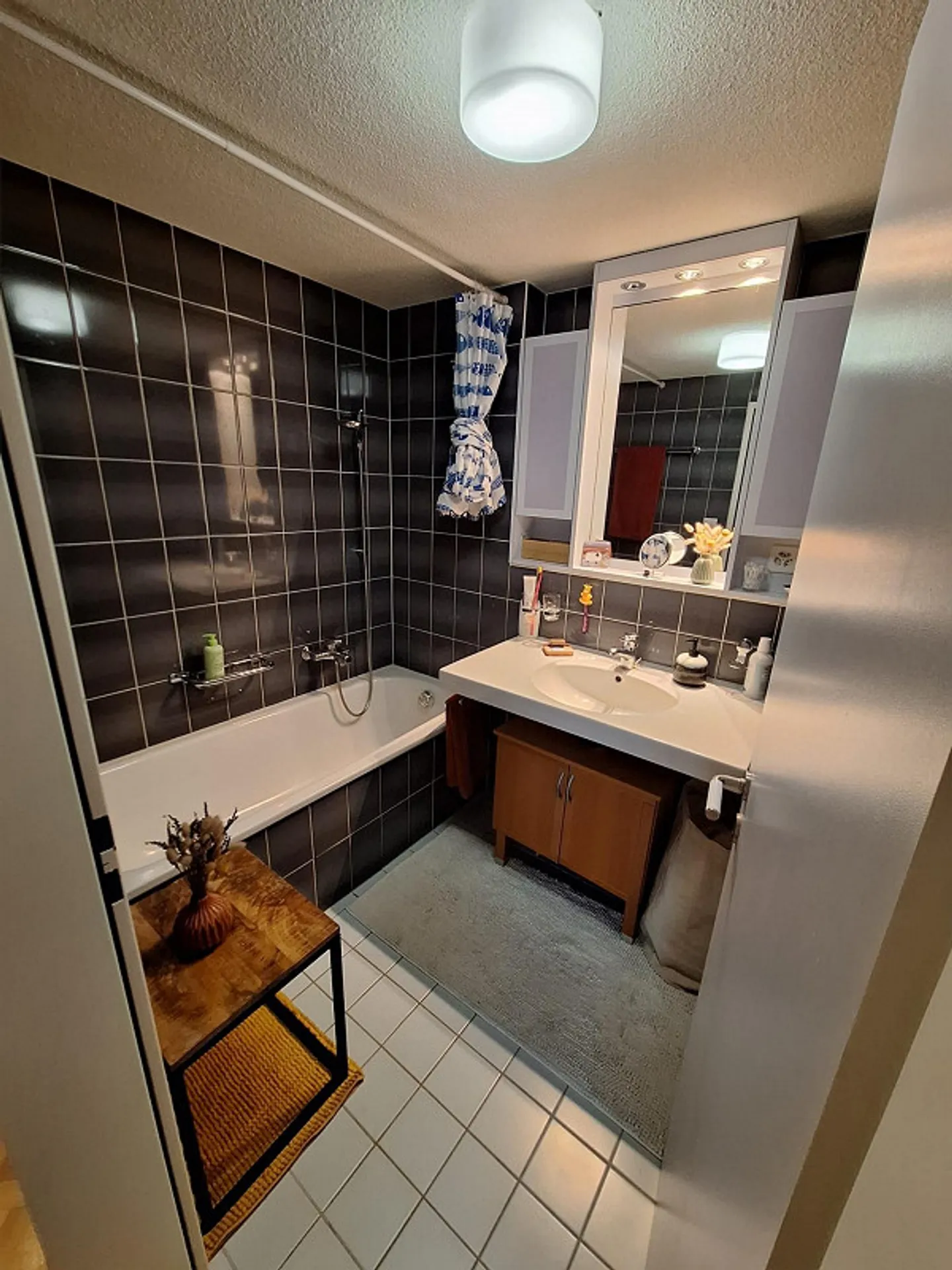 Belle appartement de jardin meublé de 4,5 pièces au pied de l'Uetliberg - Photo 5 sur 11