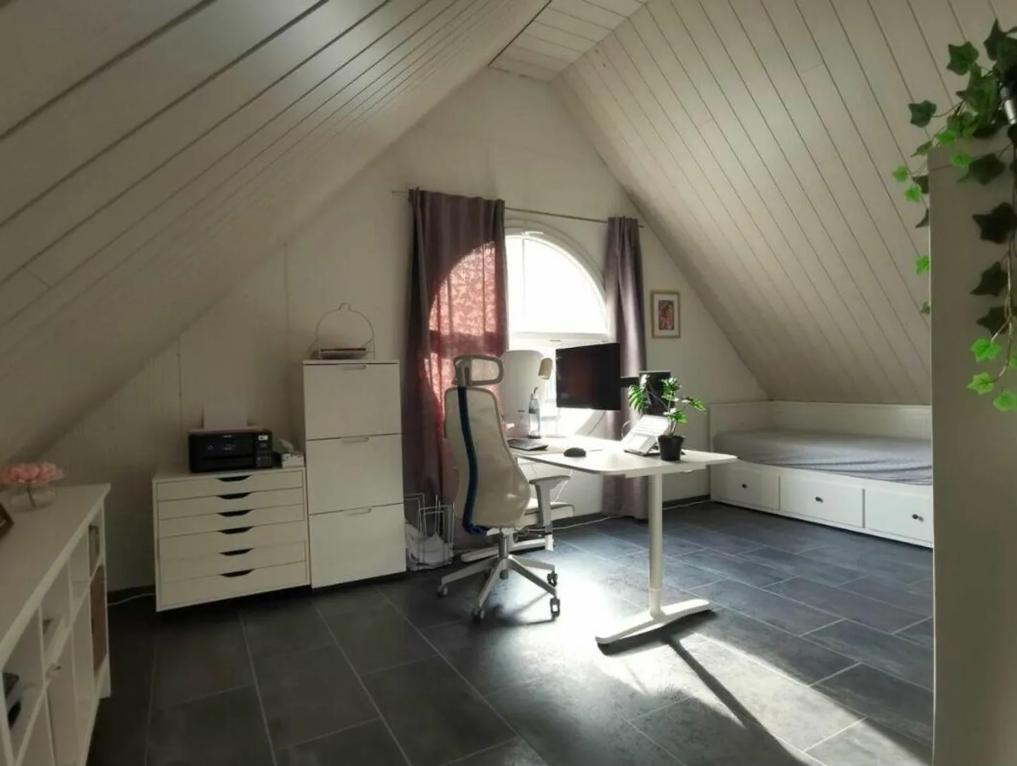 Appartement en duplex de 5,5 pièces au centre de Nussbaumen - Photo 4 sur 7