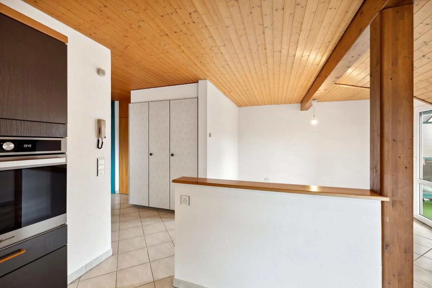 Charmante Dachgeschosswohnung - Foto 2 von 9