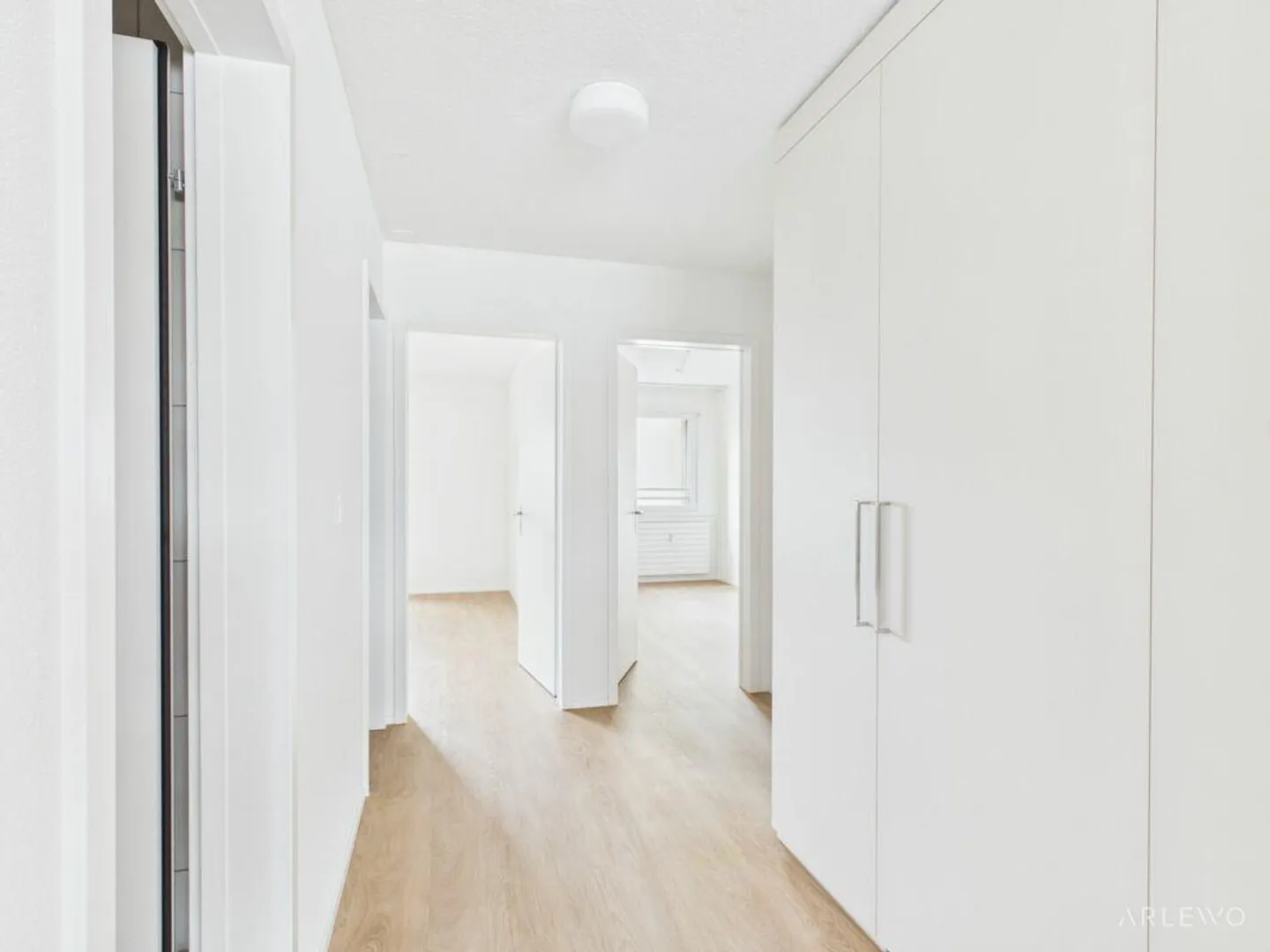Penthouse Apartment with a View - Photo 8 of 16