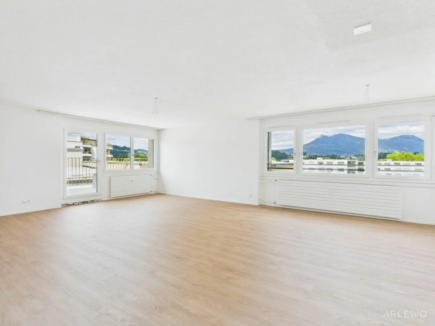 Penthouse Apartment with a View - Photo 12 of 16