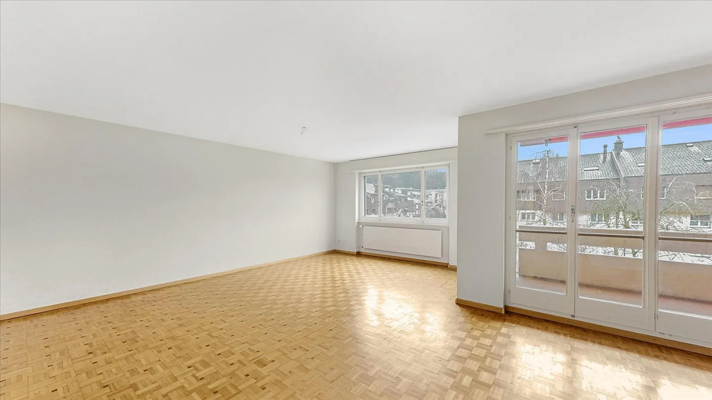 Appartement lumineux de 4,5 pièces avec balcon ensoleillé à Düdingen - Photo 3 sur 10