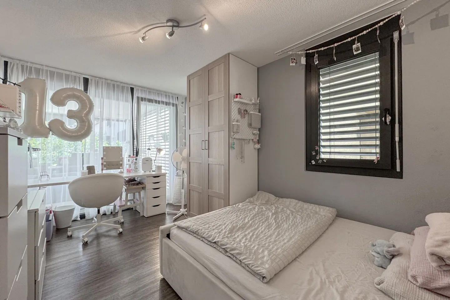 Light, Space, Comfort: Ground Floor Apartment with 4½ Rooms and Large Terrace - Photo 8 of 13