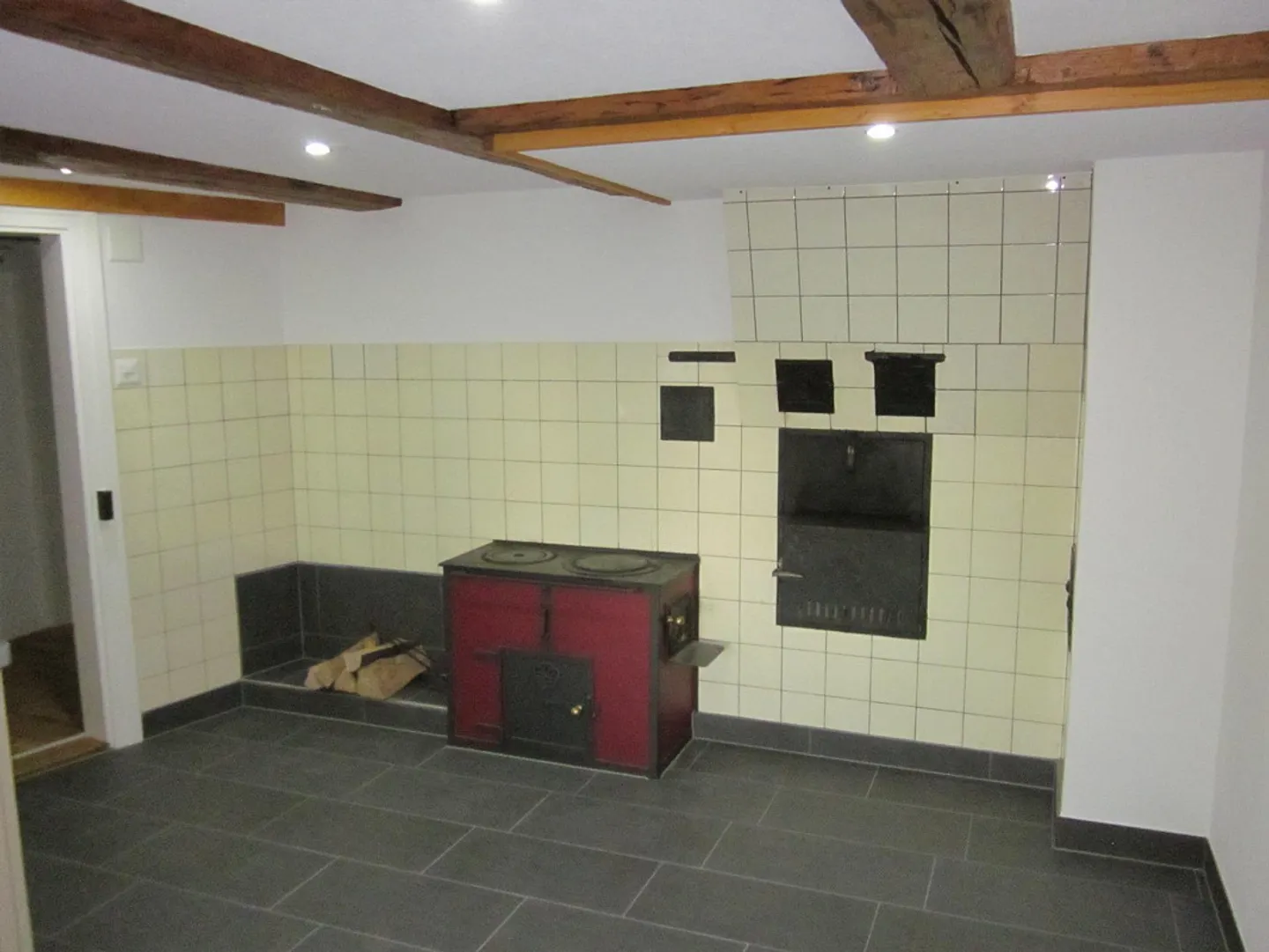 Charming 4.5-Room House Section 8372 Wiezikon near Sirnach - Photo 3 of 27