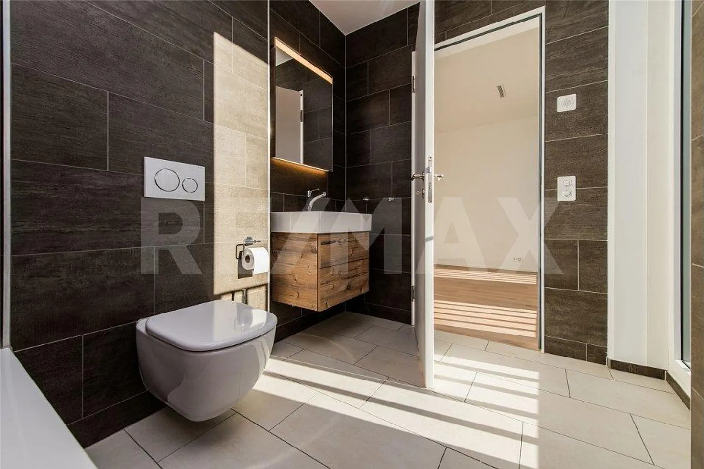 VIVERE NELLA GREENCITY: APPARTAMENTO MINERGIE DI 5½ STANZE CON BALCONE - Foto 6 di 12
