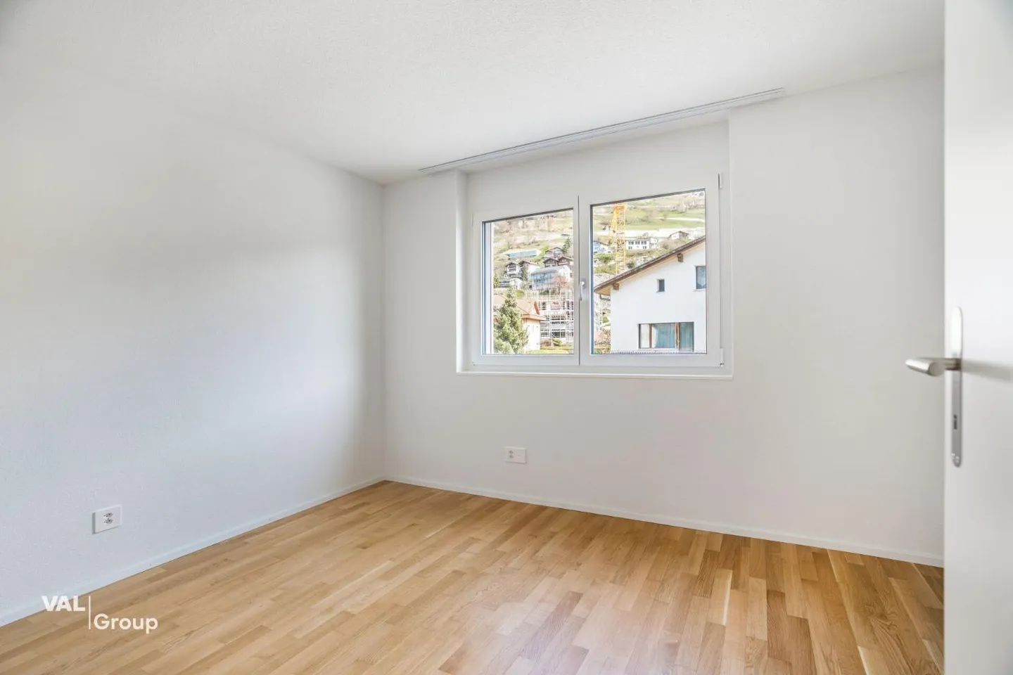 Luminoso appartamento nuovo di 3,5 locali con balcone - Vivere a Steg - Foto 6 di 13