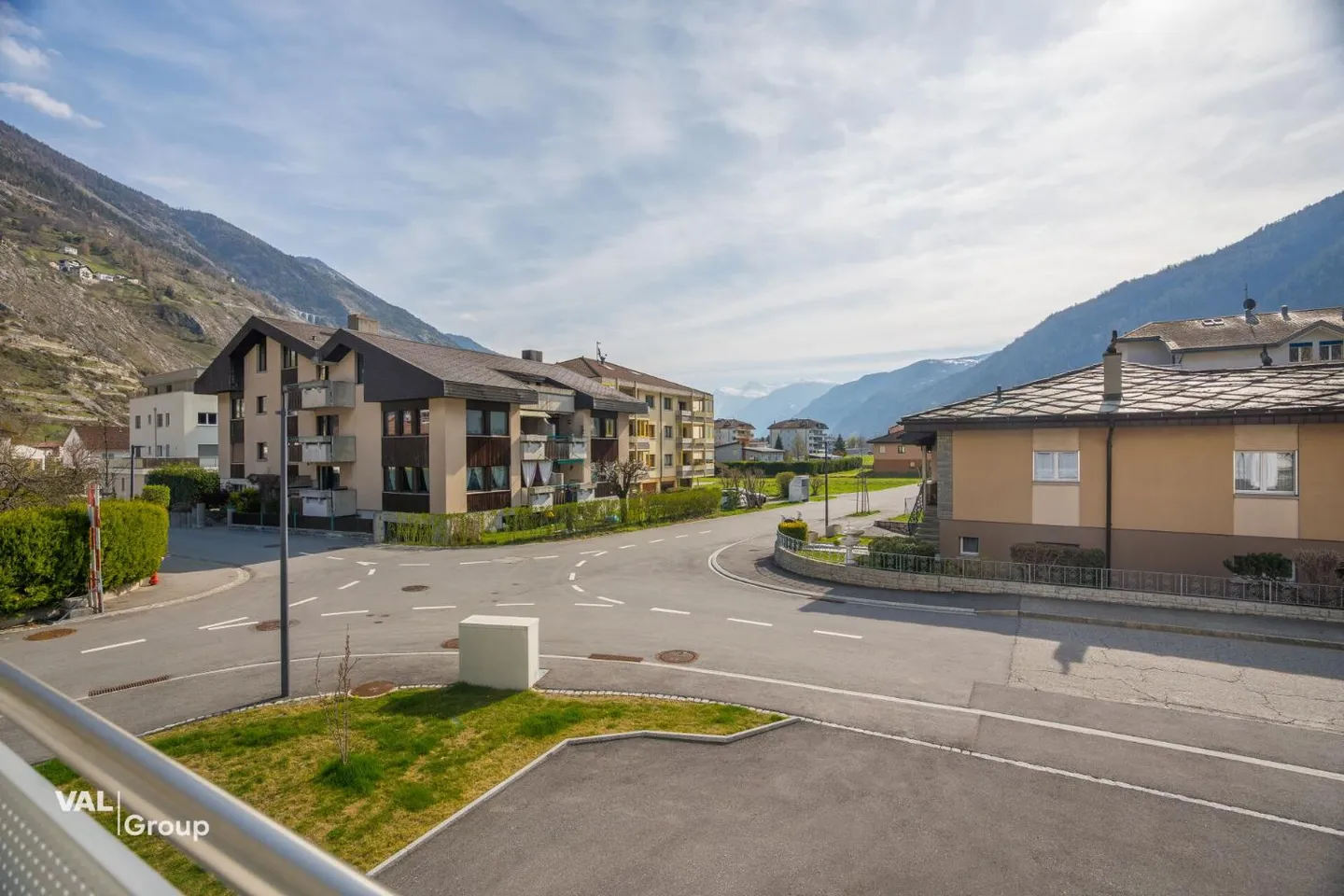 Luminoso appartamento nuovo di 3,5 locali con balcone - Vivere a Steg - Foto 10 di 13
