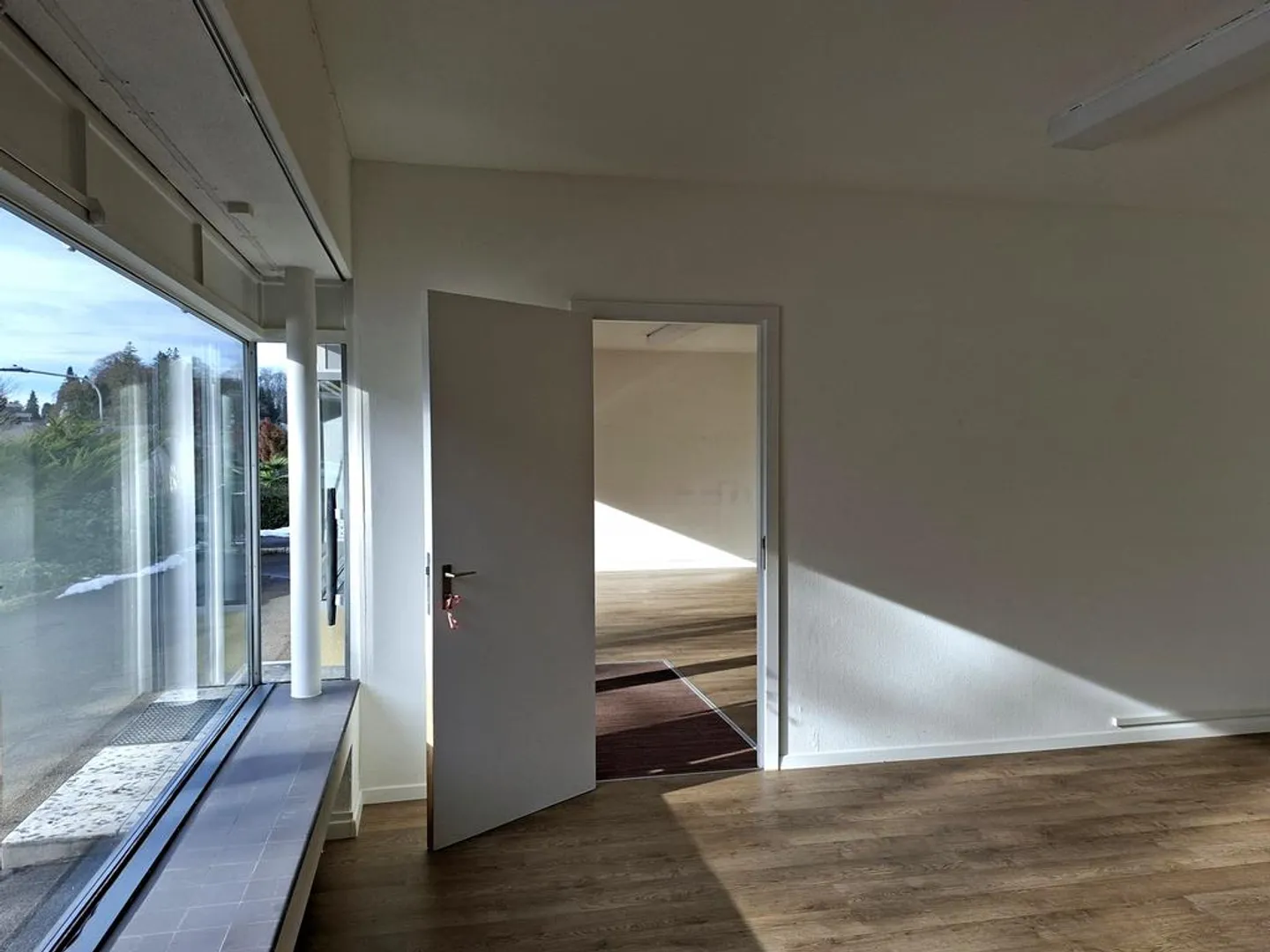 Attraktive Gewerbefläche in Zürich Höngg zu vermieten - Foto 4 von 9