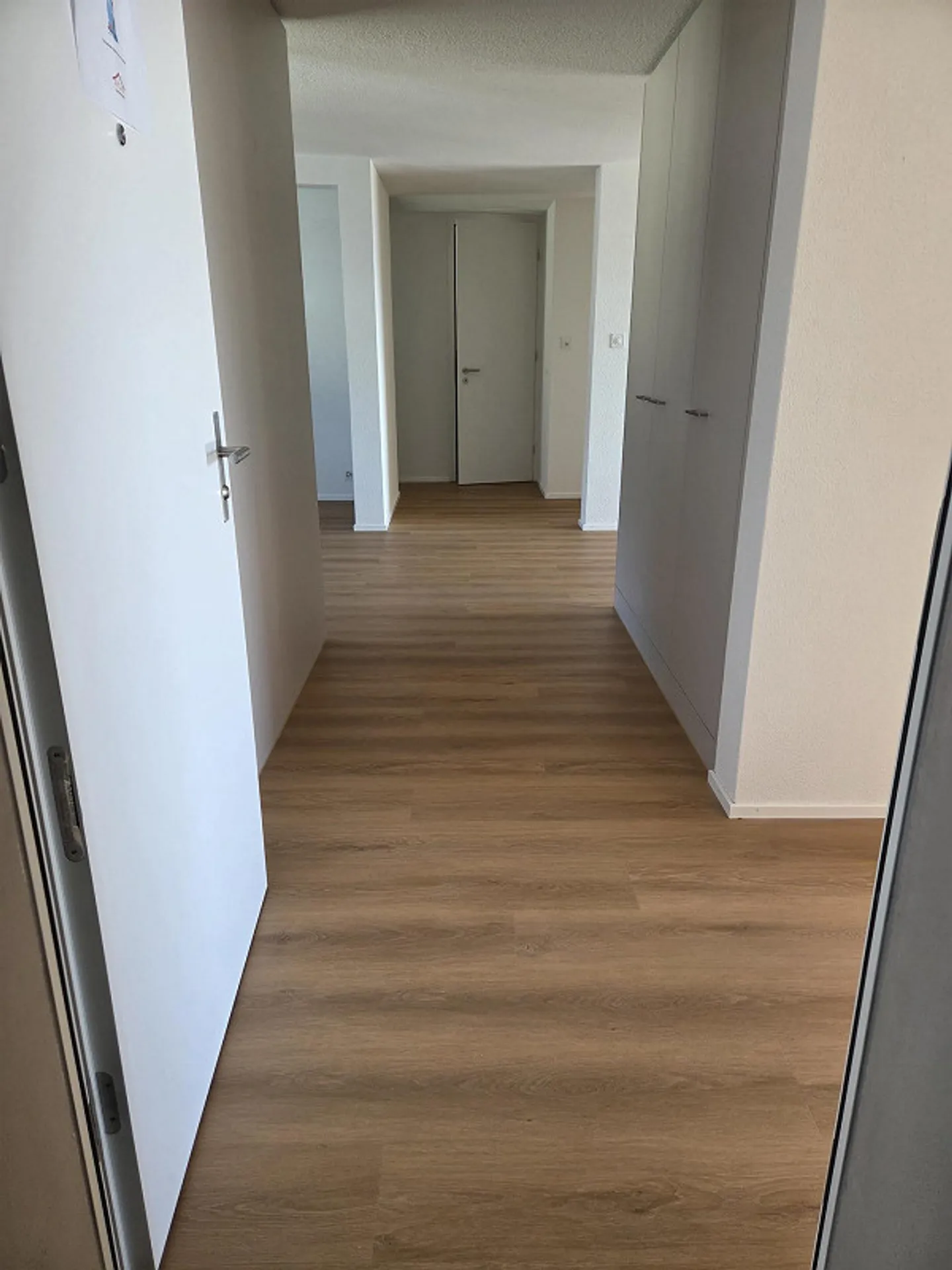 1102 4031 4 1/2 Appartement de chambre, 3ème étage - Photo 3 sur 27