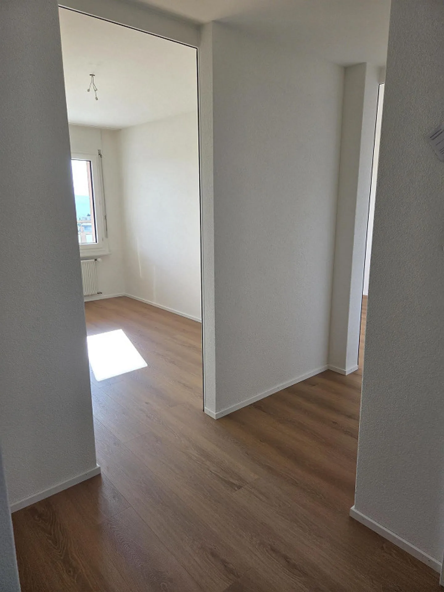 1102 4031 4 1/2 Appartement de chambre, 3ème étage - Photo 4 sur 27