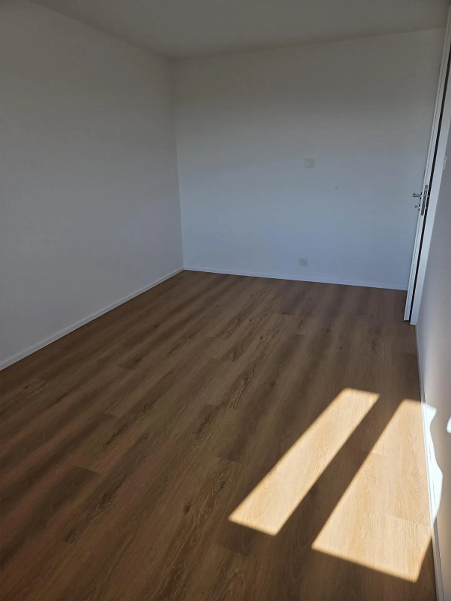 1102 4031 4 1/2 Appartement de chambre, 3ème étage - Photo 8 sur 27
