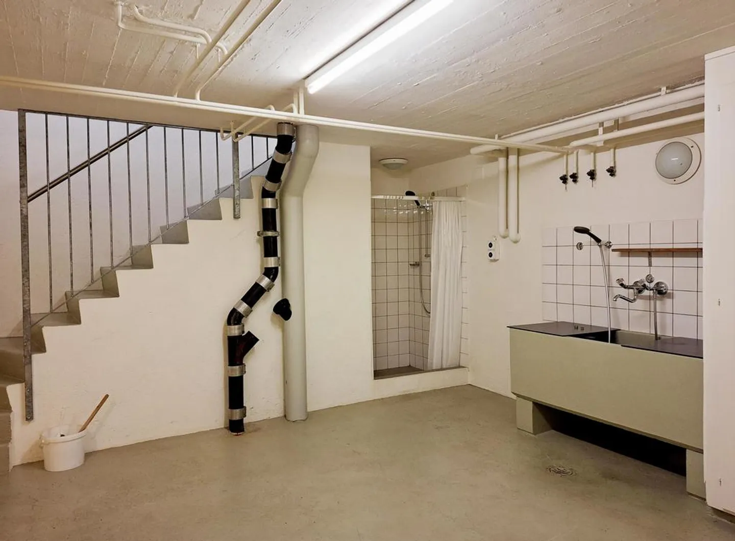 Attraktive Gewerbefläche in Zürich Höngg zu vermieten - Foto 7 von 9