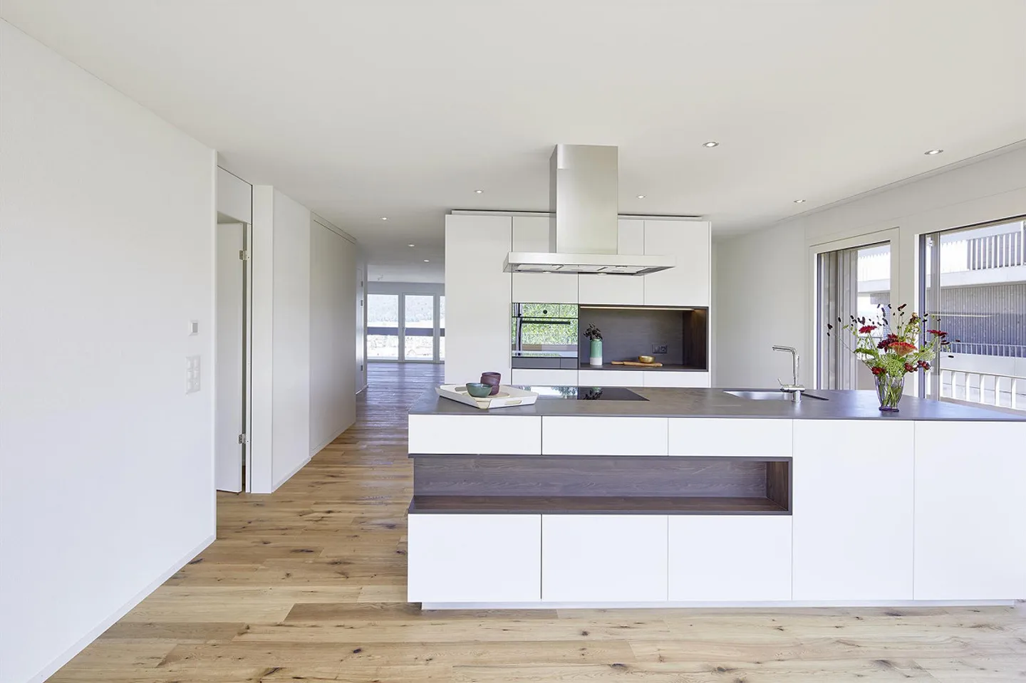 Modern 3.5 room apartment with a panoramic view - Photo 1 of 11