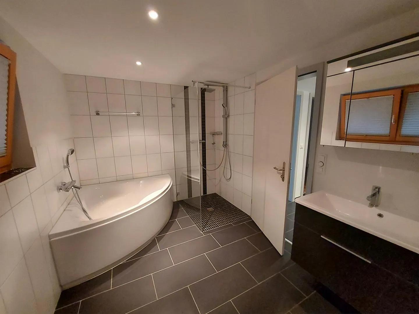 Appartamento 4,5 locali - posizione splendida - vista eccezionale - nel verde - vicino al centro - Foto 12 di 15