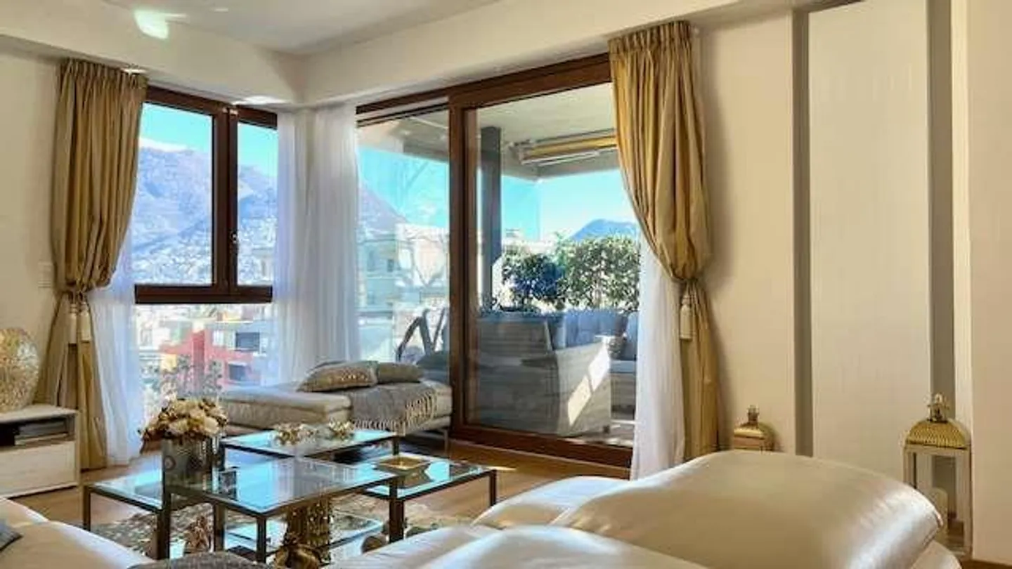 Luxuswohnung in Lugano - Foto 3 von 11