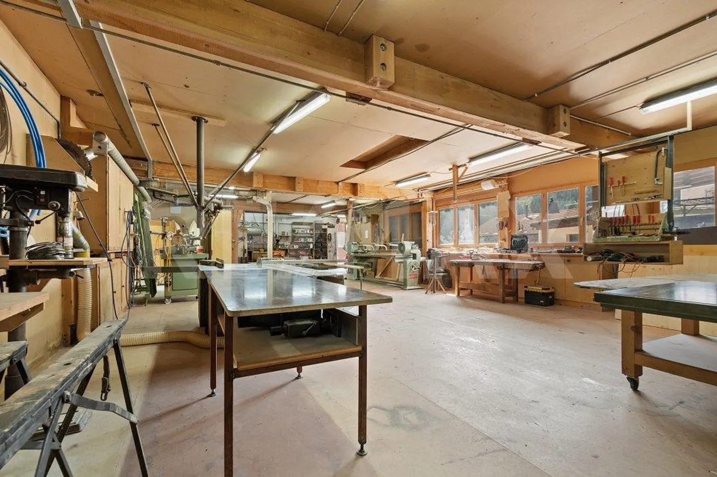 Casa residenziale 4½ locali con laboratorio al piano terra - Foto 2 di 13