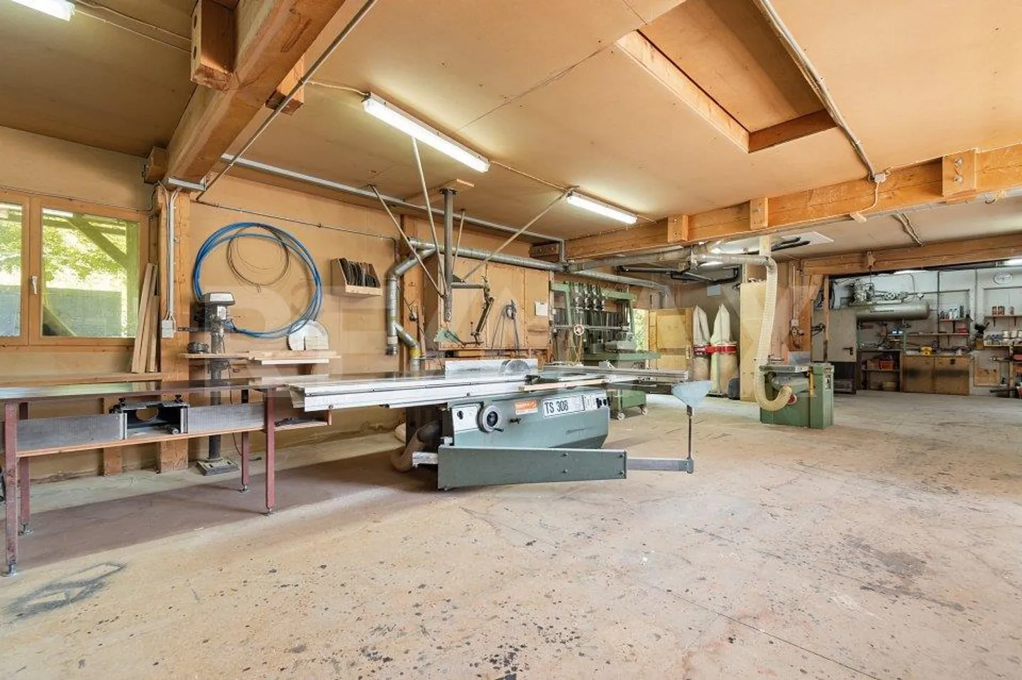 Casa residenziale 4½ locali con laboratorio al piano terra - Foto 3 di 13