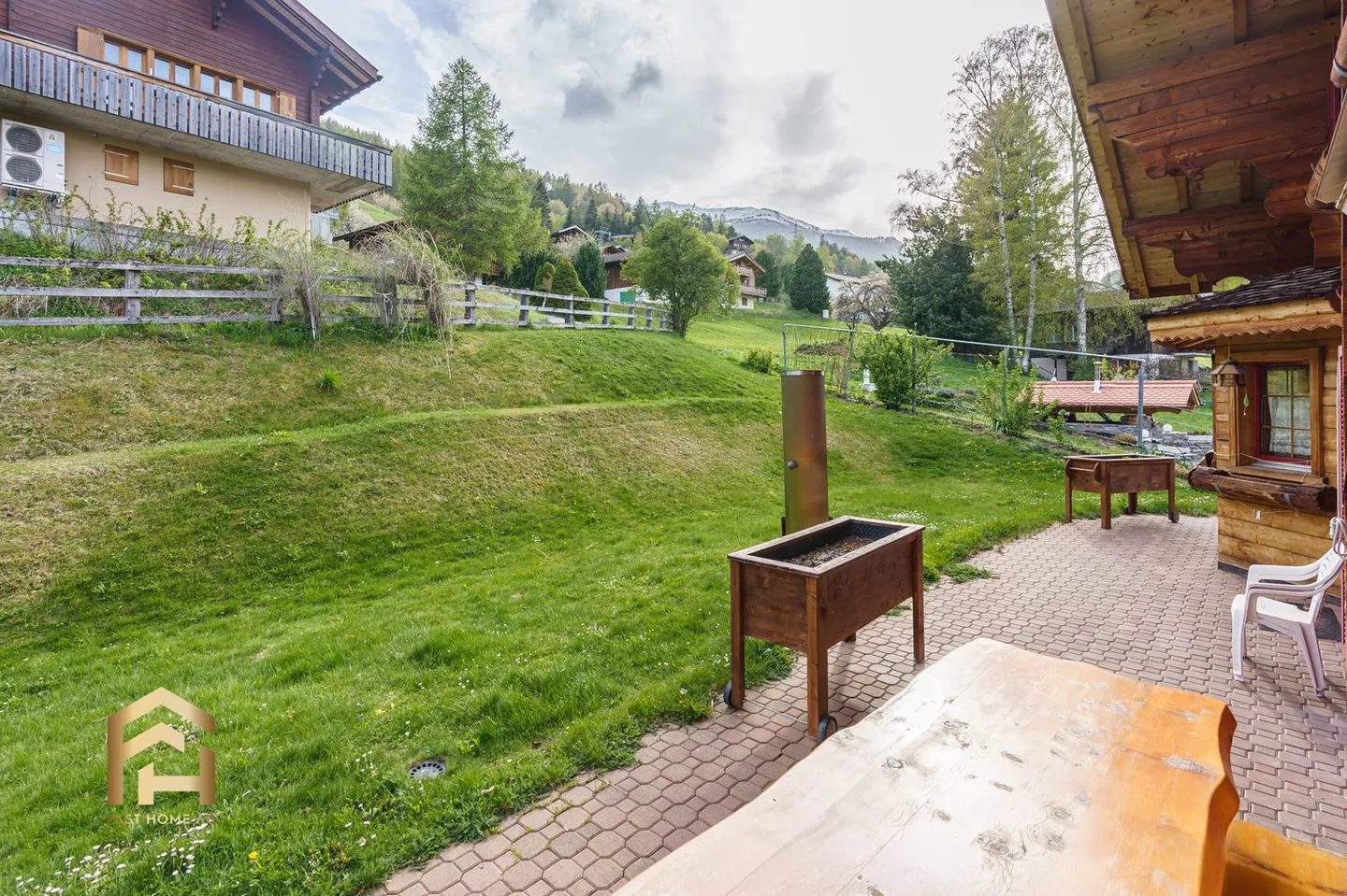 Casa in legno di larice con 5,5 stanze a Unterbäch - Foto 11 di 13