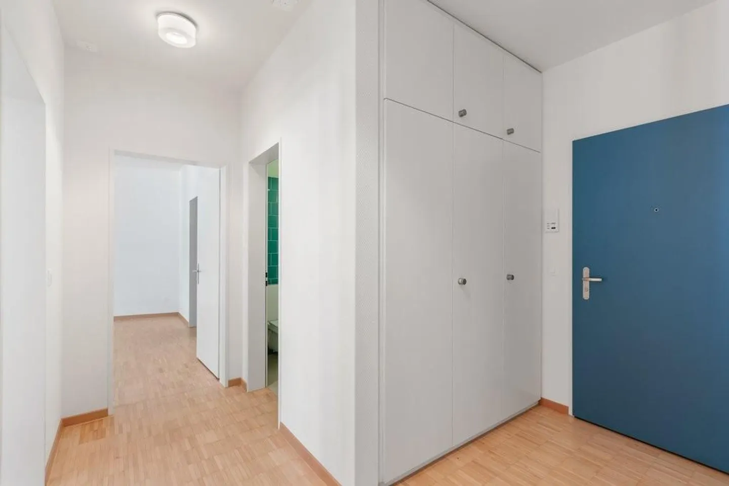 Moderne 4.5-Zimmerwohnung in Zürich - Foto 6 von 12