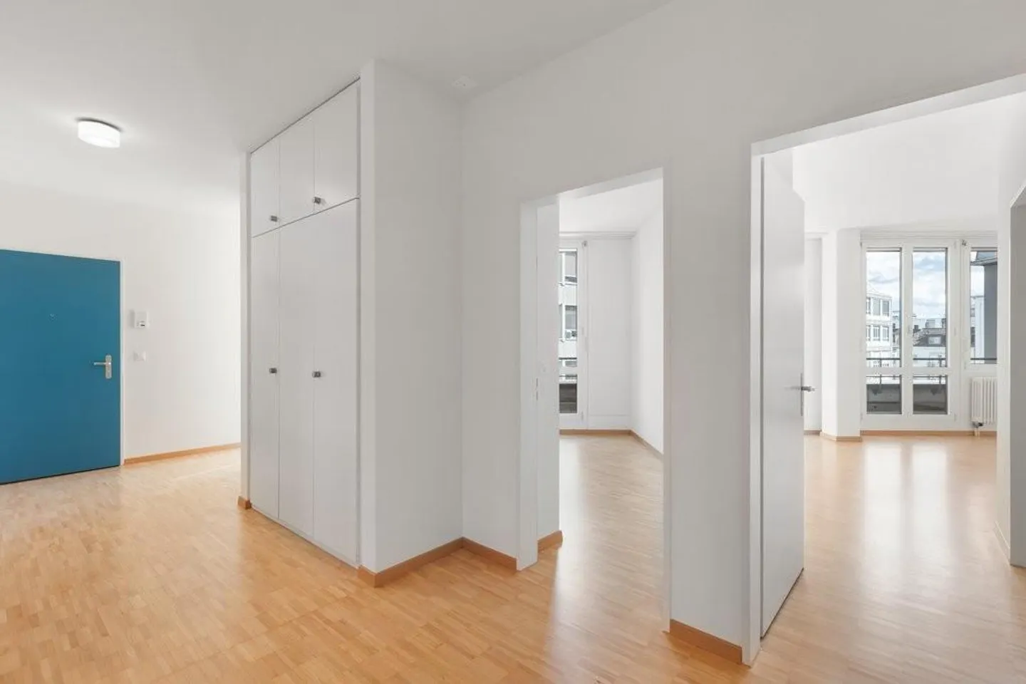 Moderne 4.5-Zimmerwohnung in Zürich - Foto 7 von 12