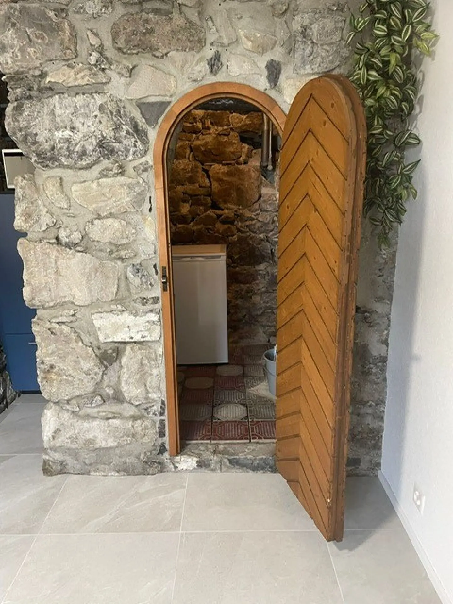 Furnished studio - Photo 9 of 9