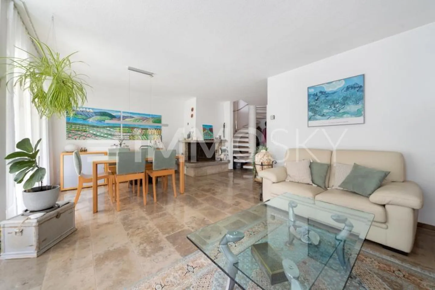 Dolce Vita - A Home Full of Atmosphere - Photo 3 of 5