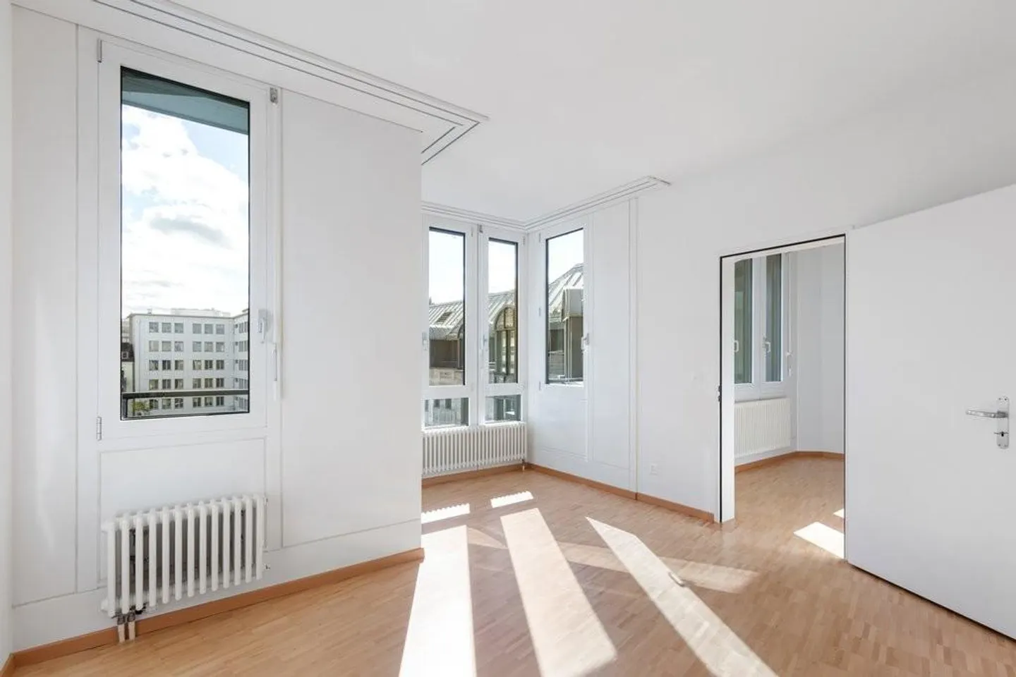 Moderne 4.5-Zimmerwohnung in Zürich - Foto 11 von 12