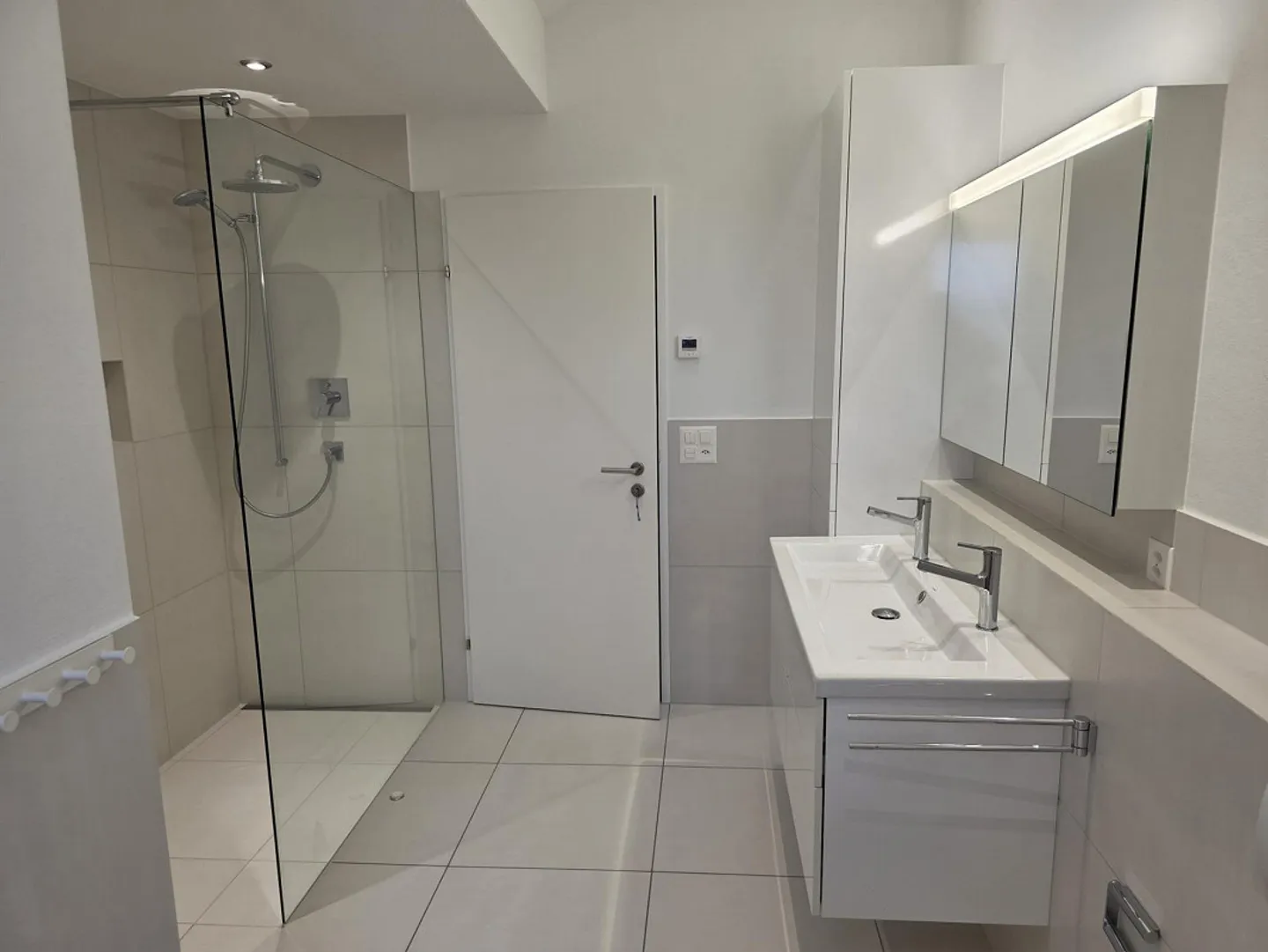 Wunderschöne Attika-Wohnung mit Aussicht - Foto 6 von 14