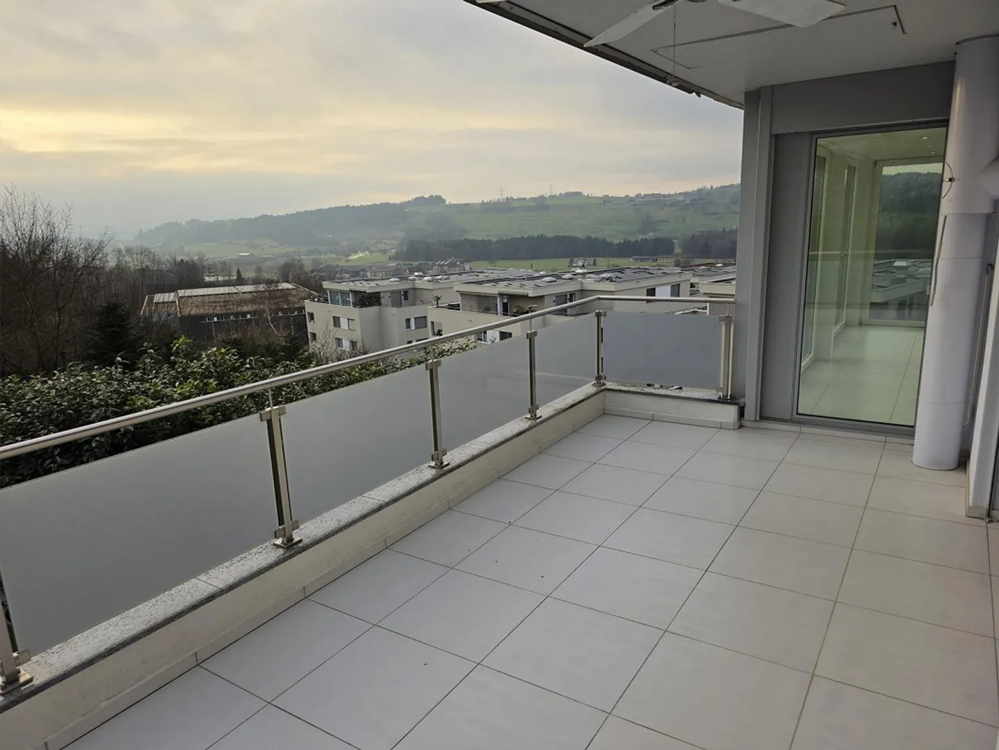 Wunderschöne Attika-Wohnung mit Aussicht - Foto 12 von 14