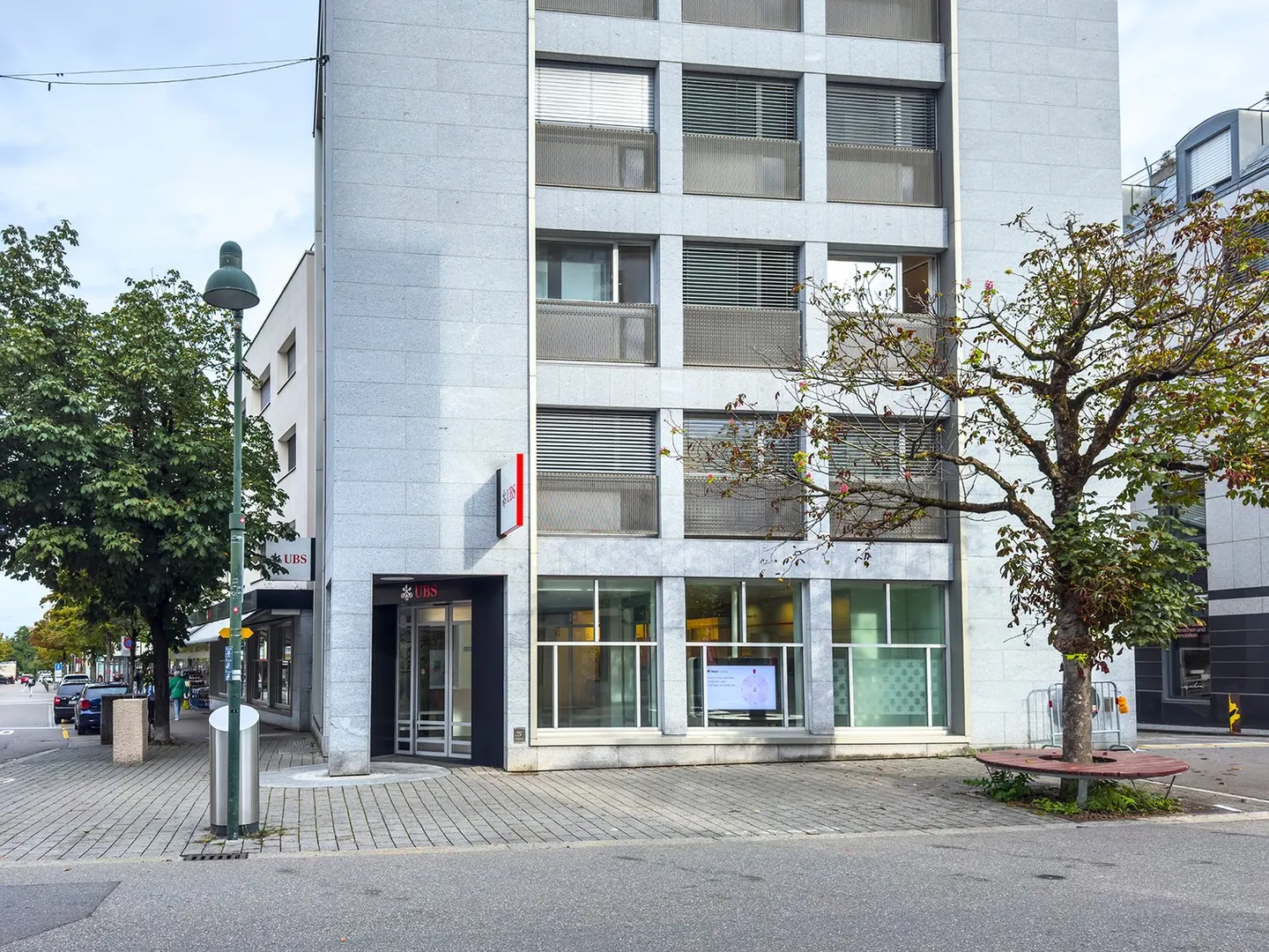 Bureaux prêts à emménager au cœur d'Uster - Photo 1 sur 14