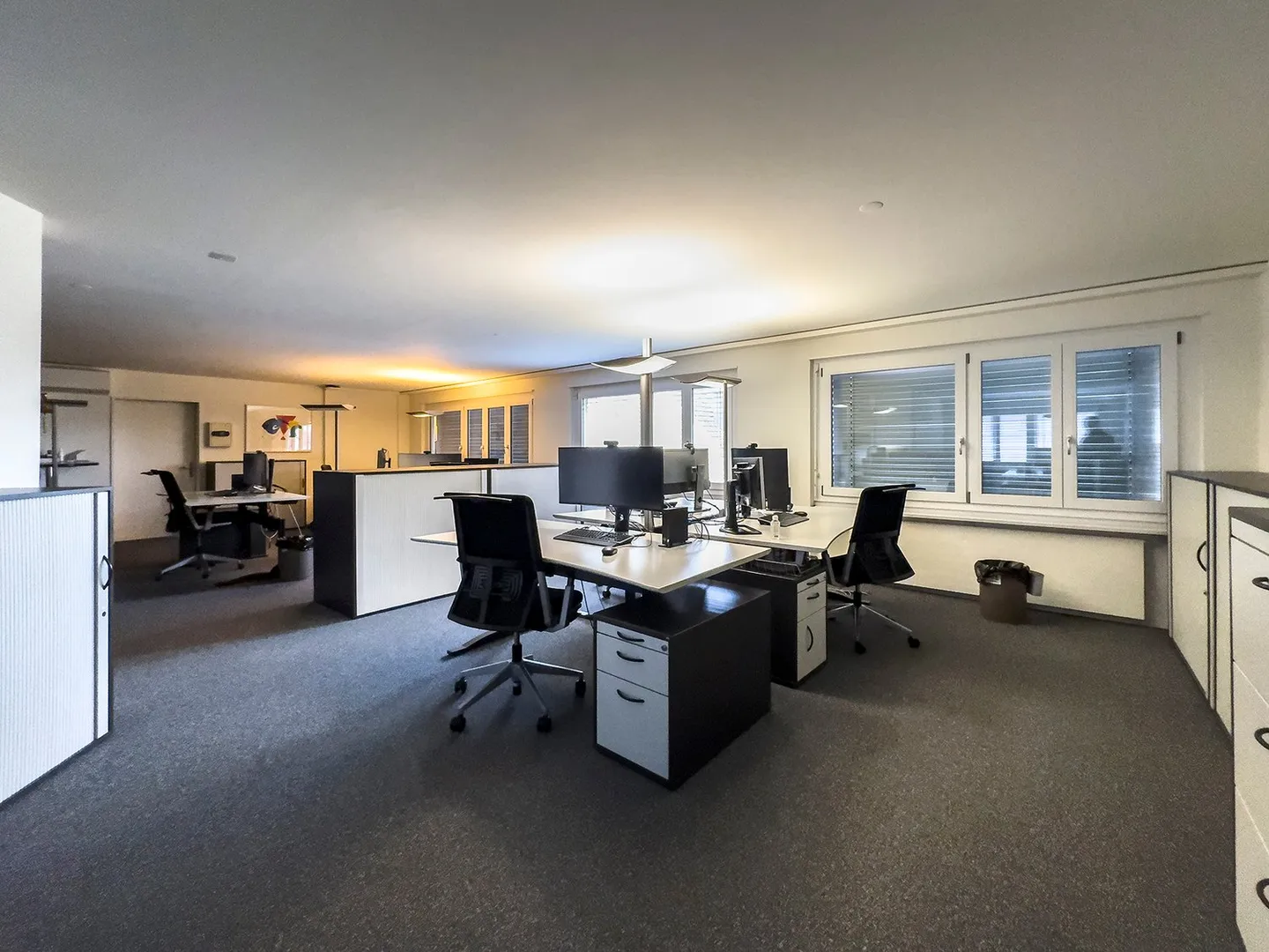 Bureaux prêts à emménager au cœur d'Uster - Photo 6 sur 14