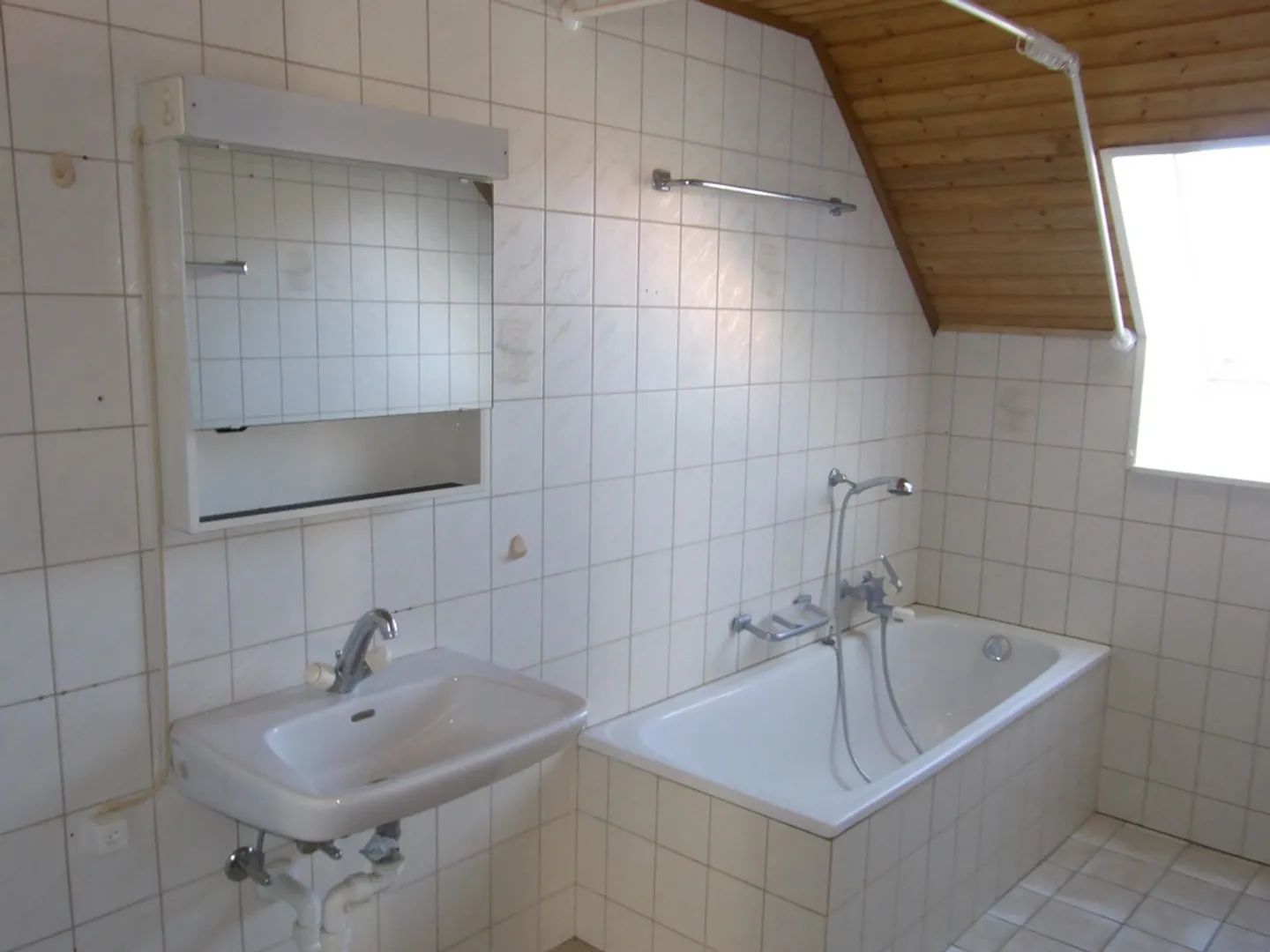 Beautiful 4-room apartment - Photo 4 of 7