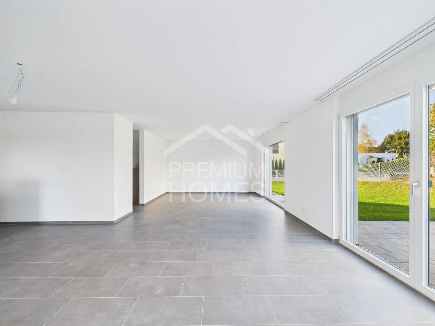 Prêt à emménager, nouvellement construit - Votre nouveau chez-vous ! - Photo 2 sur 12