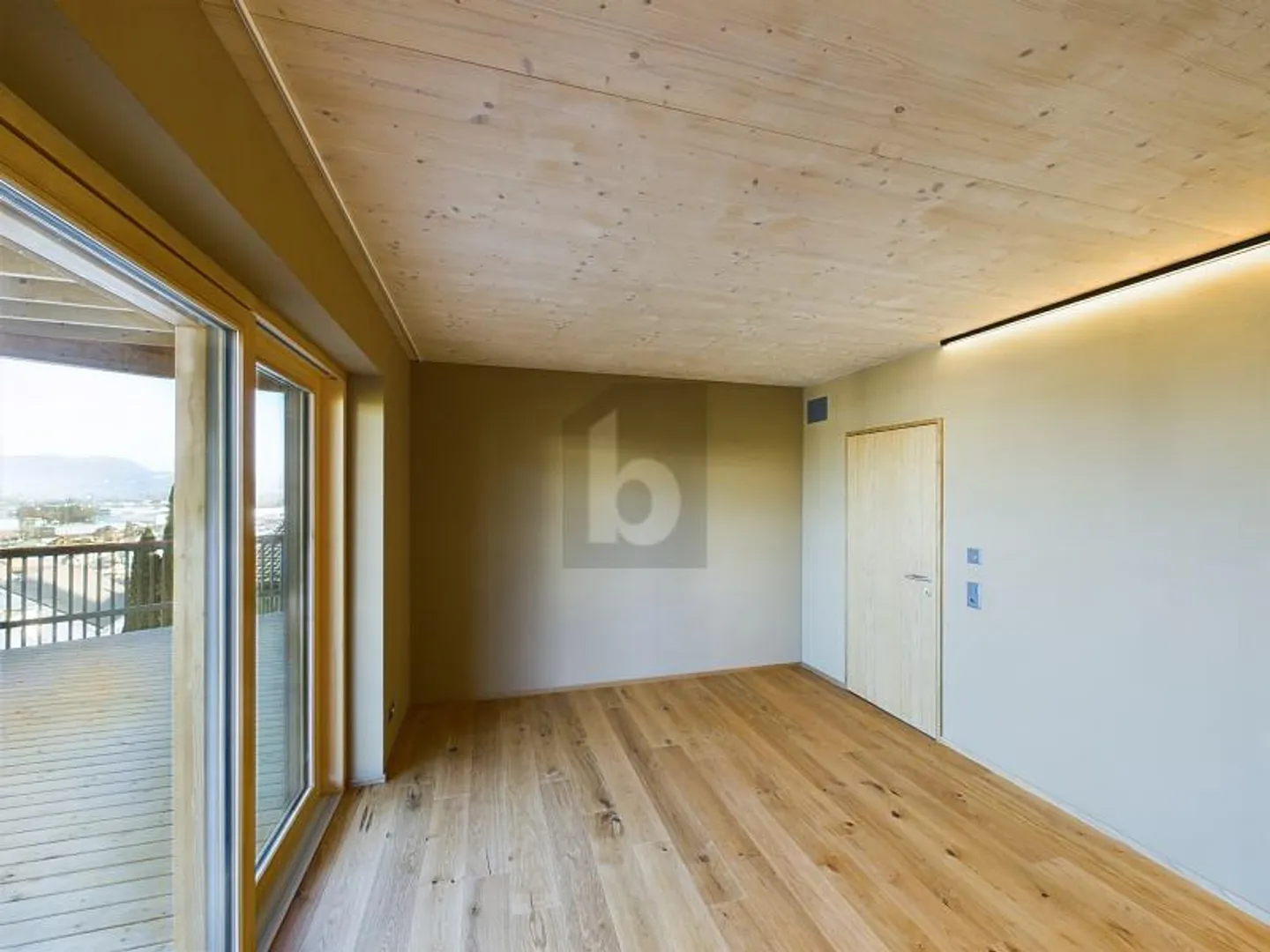 Appartamento di lusso con vista lago - Foto 3 di 6