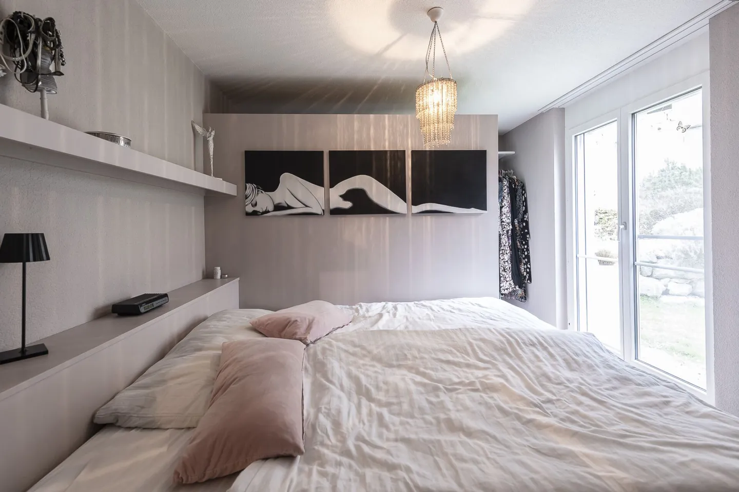 Spacious 5.5 Room Condominium with Parking Space - Photo 23 of 36